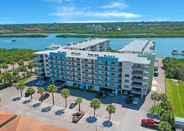 Golden Shores 603 *
